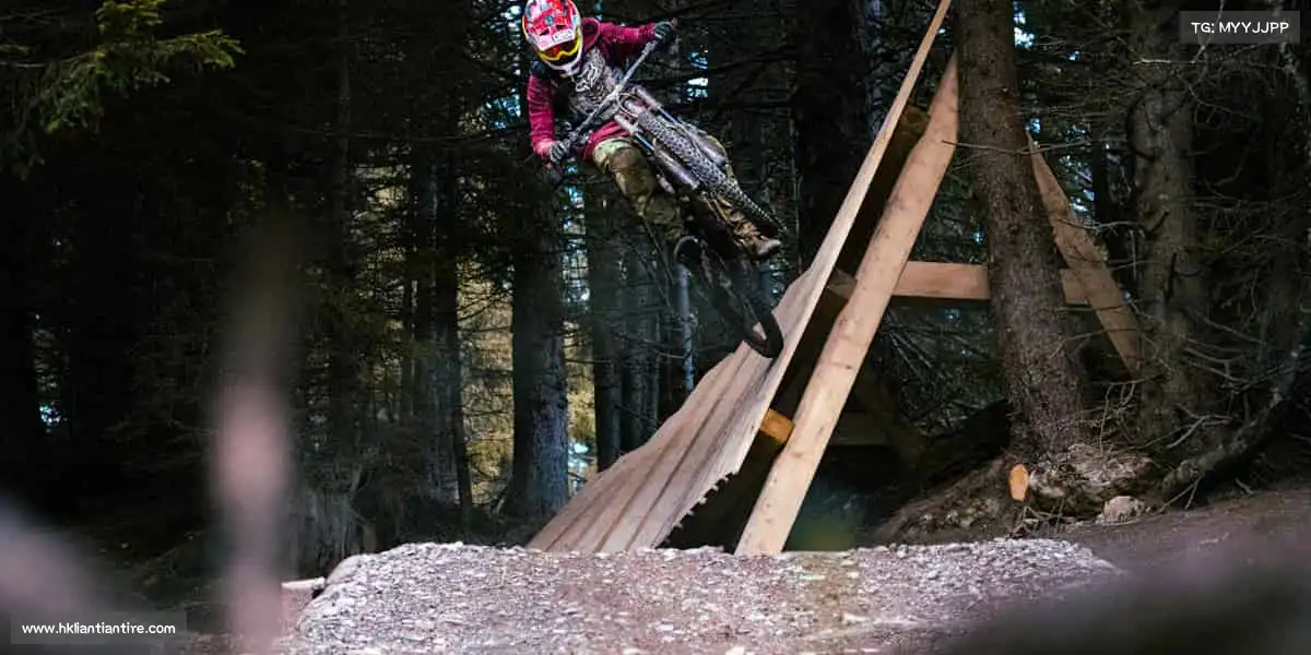 <strong>MKsport</strong>🚴骑行风驰，奔跑电掣，汗水浇灌的梦想，终将绽放光彩🌞